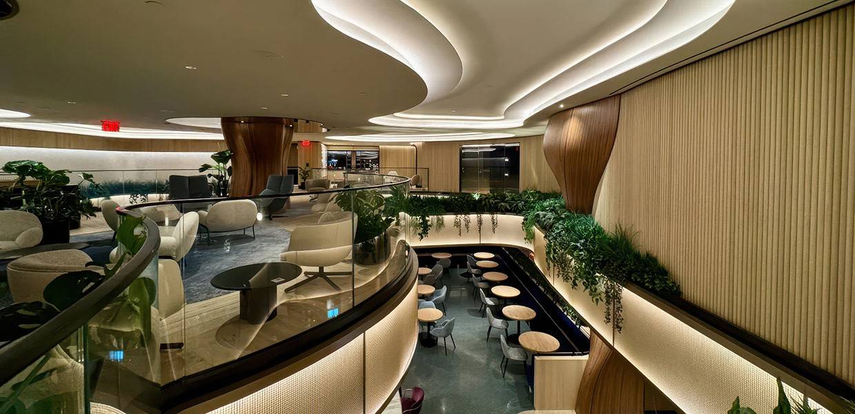 Sapphire Lounge LaGuardia Airport 02